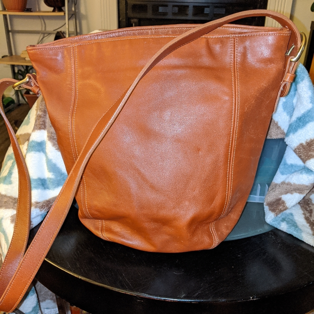 Coach bucket leather bag